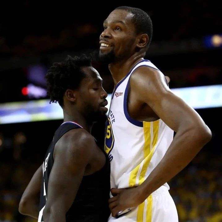 疯狗贝弗利防守杜兰特,贝弗利挑衅詹姆斯惨遭无视