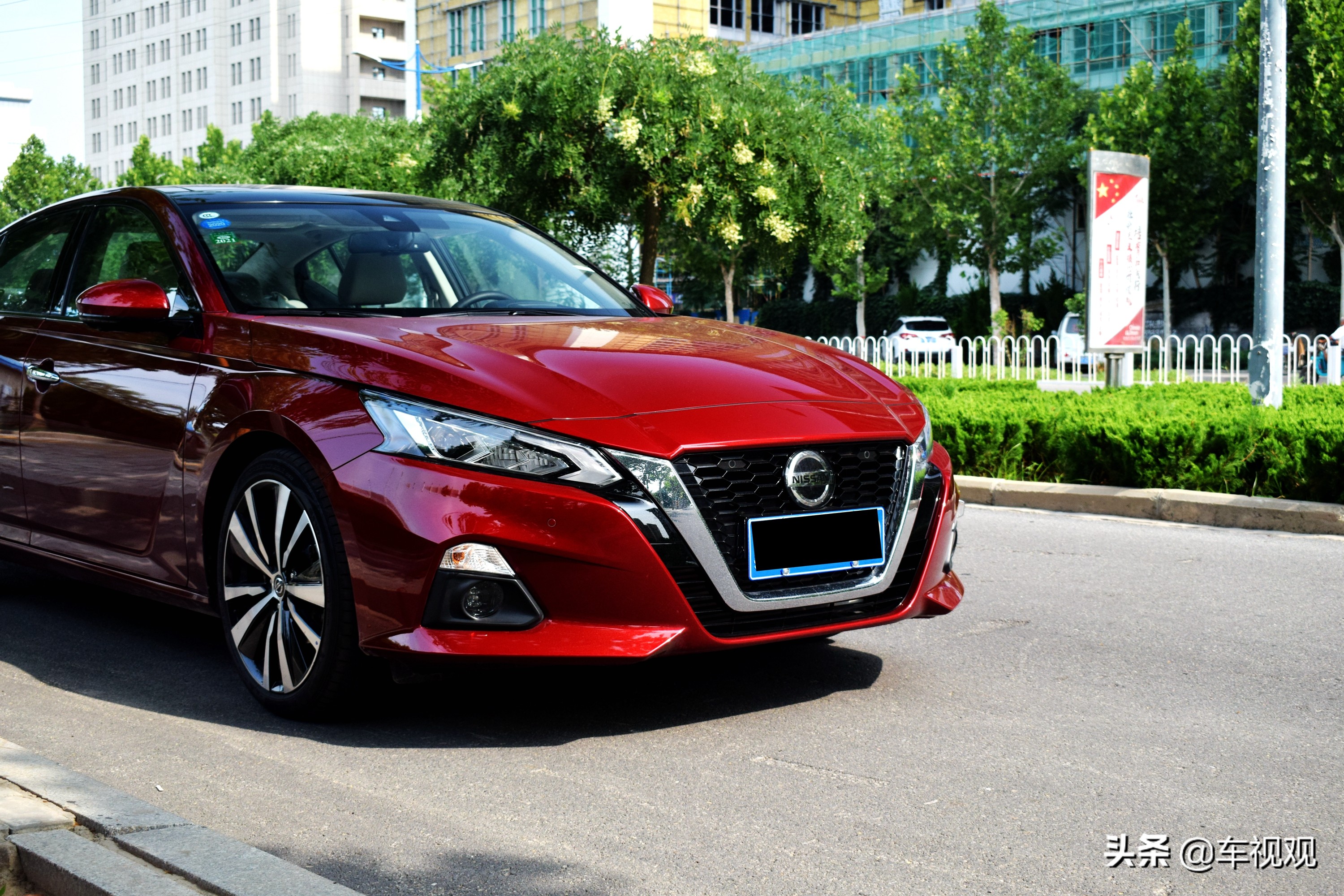 2021款天籁中保研碰撞测试,天籁碰撞测试中保研第一名