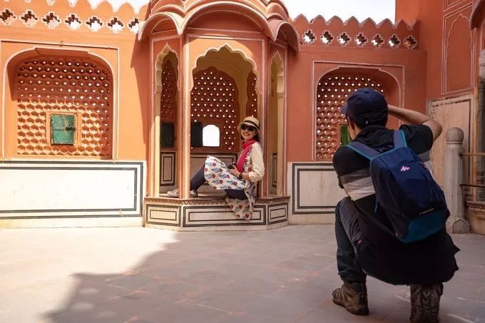 印度这座老城，房子都是粉色，去亚洲最豪华电影院只要几十元