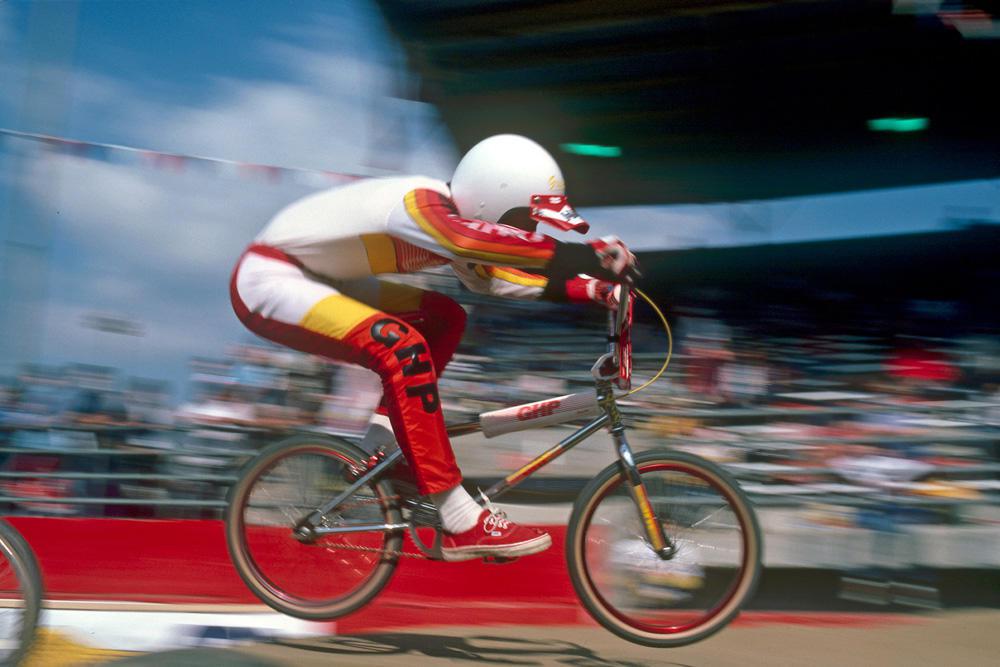 再也不怕撞鞋了vans,vans不容易撞好看的鞋