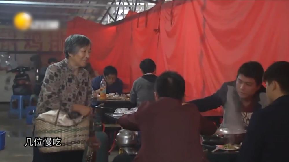 儿子炒股亏损80万,儿子炒股失败后失踪母亲赚钱还债