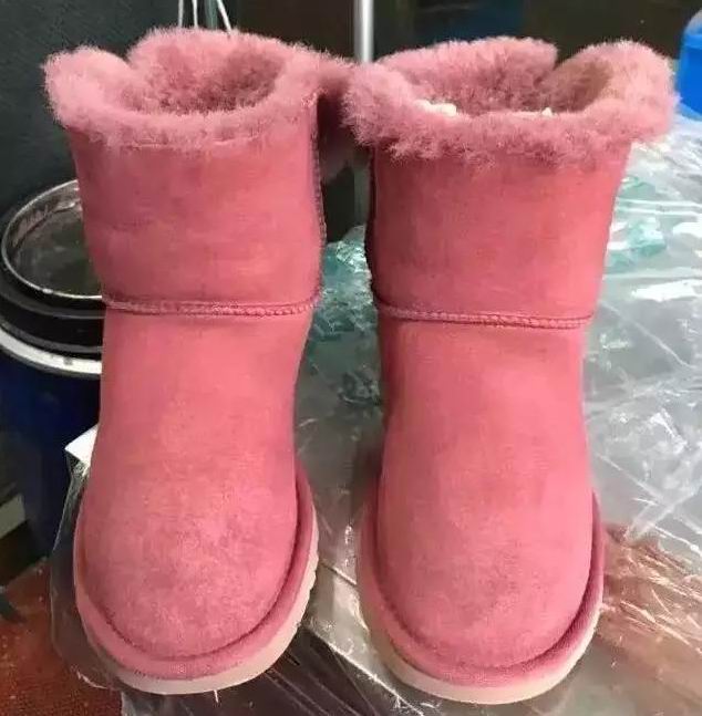 高帮翻毛皮的鞋怎么洗,翻毛皮鞋怎么洗不会聚色