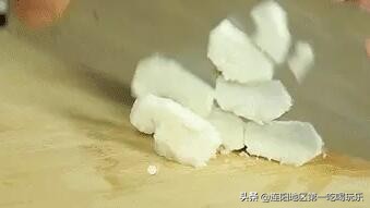 连州市东陂地道特色马蹄水饺做法,连州东陂马蹄美食