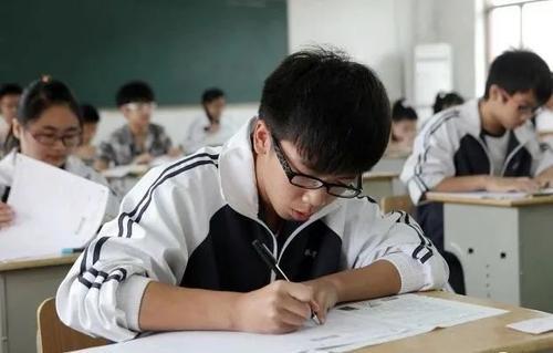 中考答题卡填错位置,中考答题卡填错有影响吗