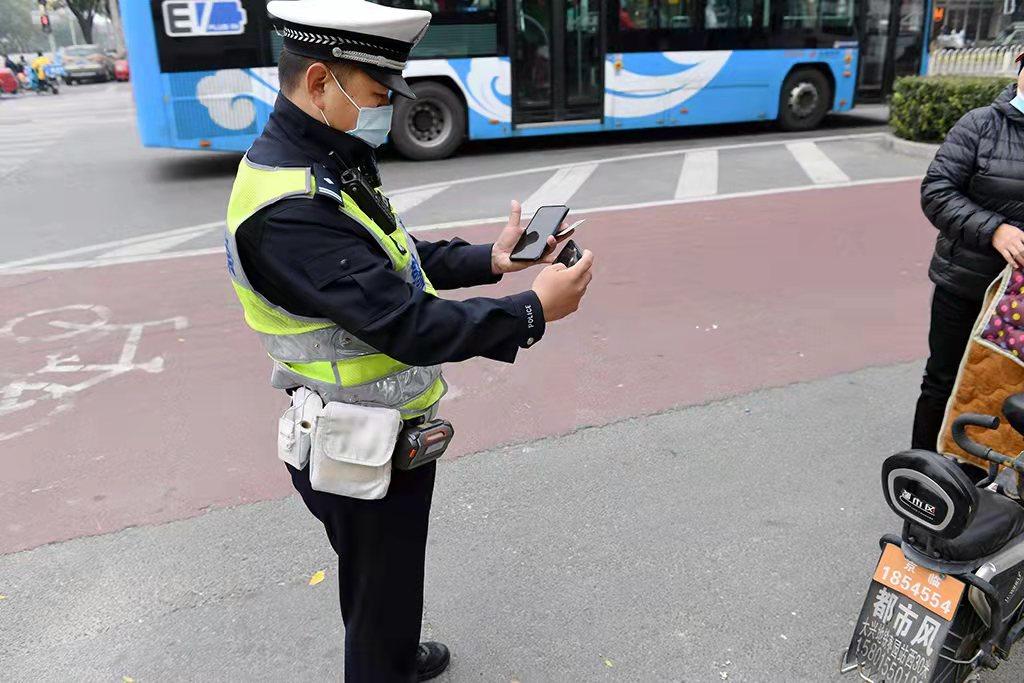 北京严查超标外卖电动车视频,苏州什么时候严查超标电动车