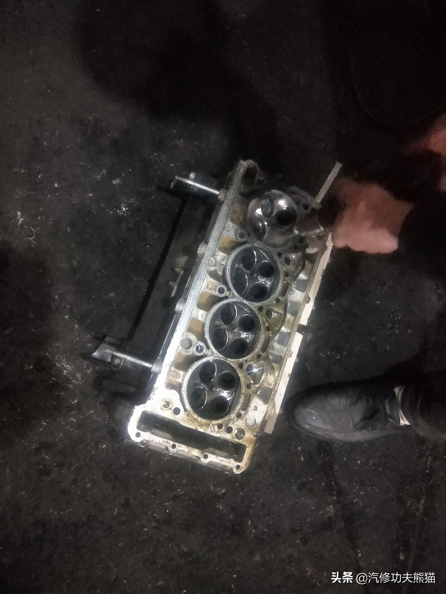 奥迪q3治理烧机油,奥迪q3烧机油多少公里正常