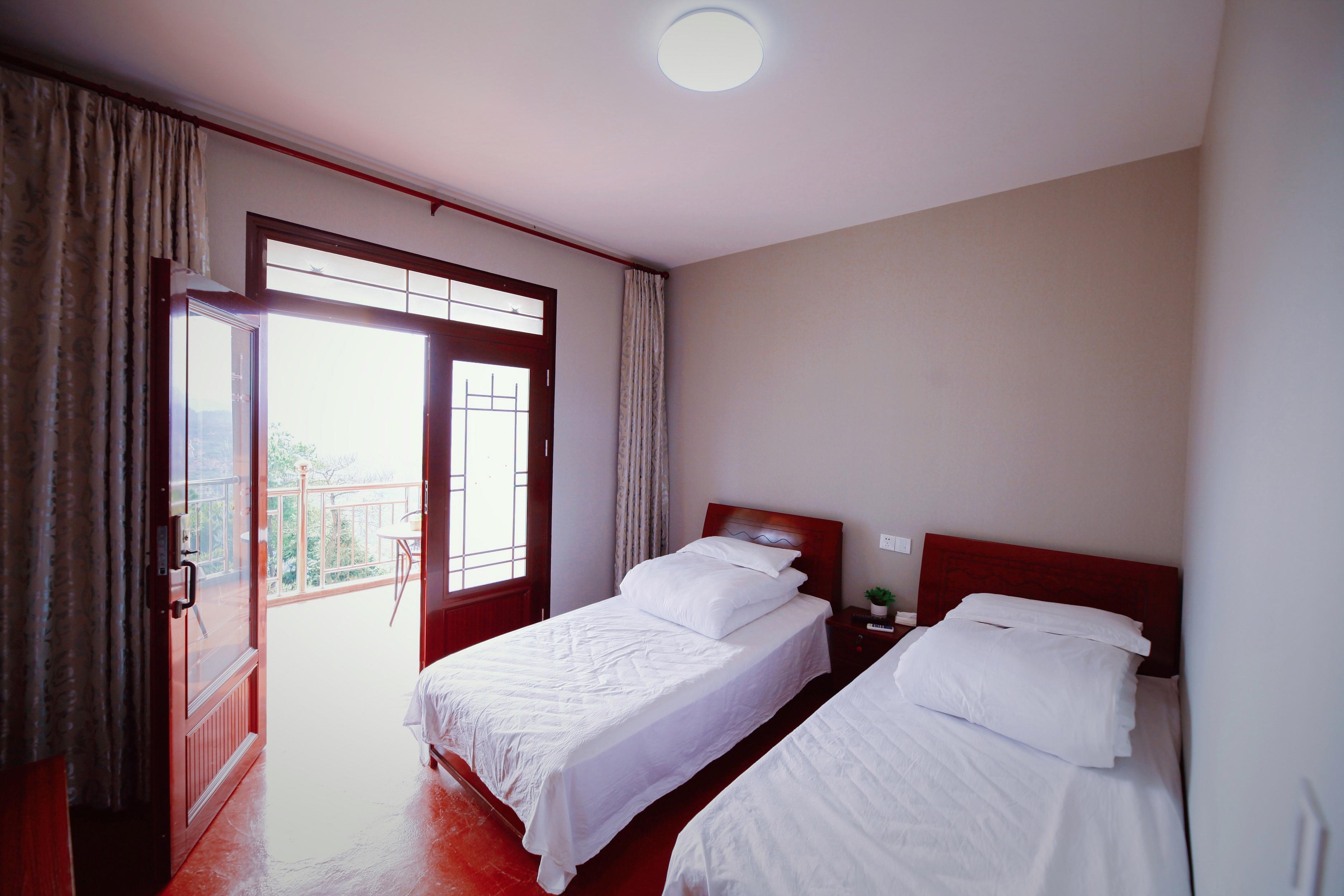 新昌穿岩十九峰农家乐住宿,绍兴穿岩十九峰风景区