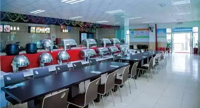 深德招生,深德技工学校2024招生报名