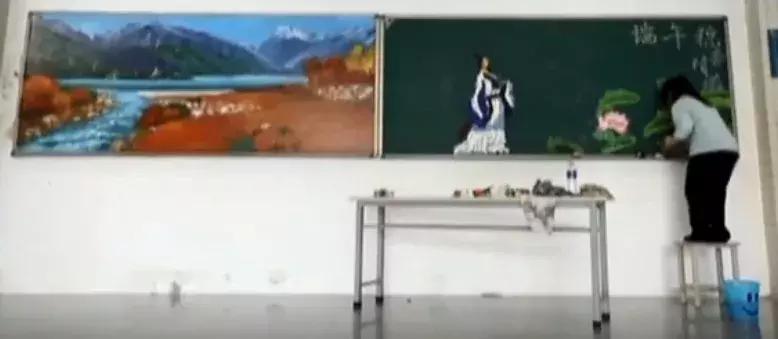 43岁保洁阿姨徒手画3d黑板报,保洁阿姨黑板画