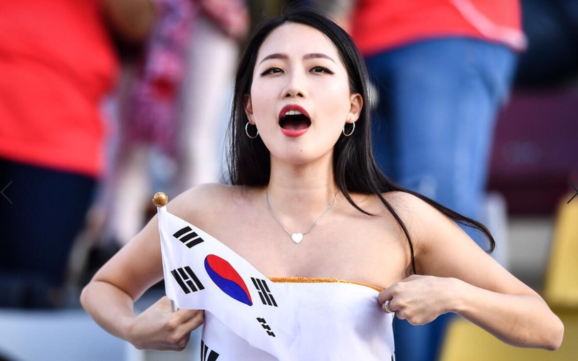 亚洲杯点球争议,新华社为国足辟谣