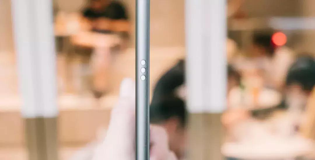 ipadair2和ipad2020哪个性价比高,ipad第10代10.9寸测评