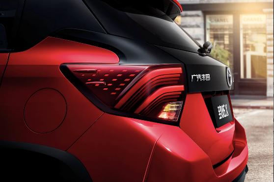 丰田yarisl致炫2015款e1.5,yarisl致炫2024款什么时候上市