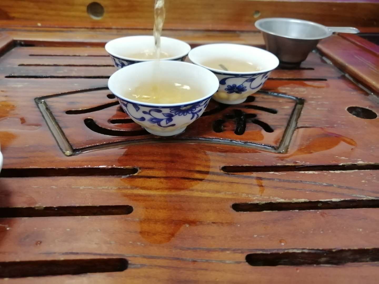 凤凰单丛冲泡方法视频,凤凰单丛冲泡方法不能怕烫