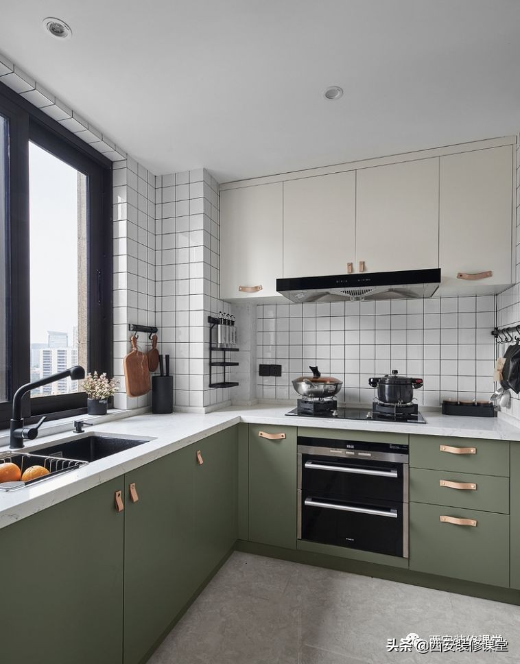 集成灶橱柜和什么颜色搭配好看,冰箱颜色和橱柜颜色搭配效果图