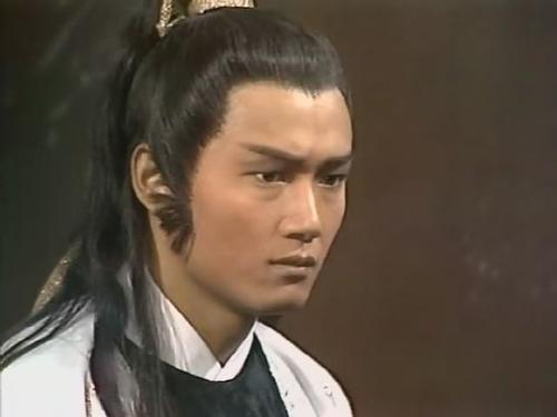 苗侨伟无线五虎互相帮助,五虎苗侨伟三哥