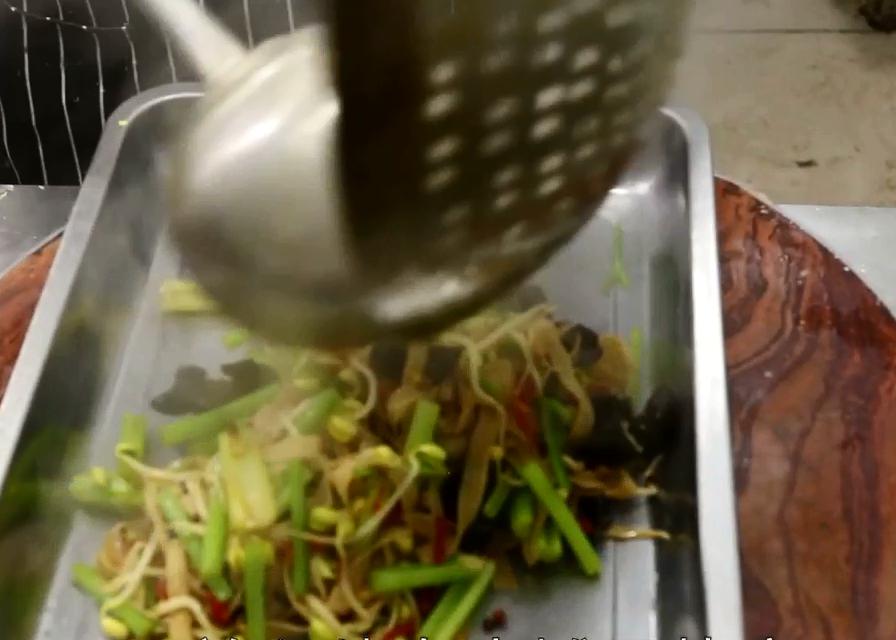 正宗重庆烤活鱼配方,烤活鱼最正宗的做法