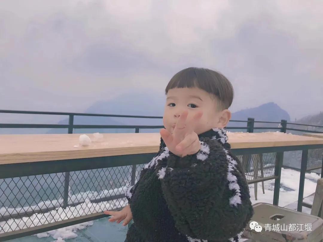 无雪不成冬,都江堰玩雪一日游