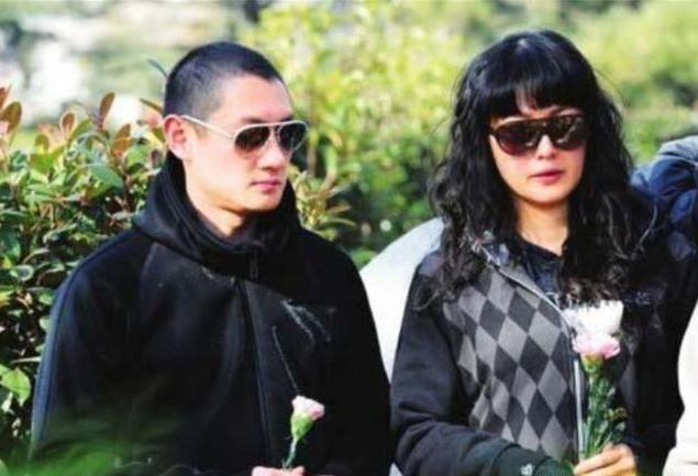 赵薇个人简短经历,赵薇不为人知的故事