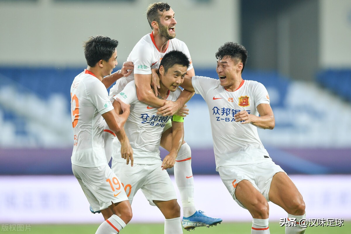 中超前瞻河南建业vs武汉卓尔,中超武汉对北京比分预测