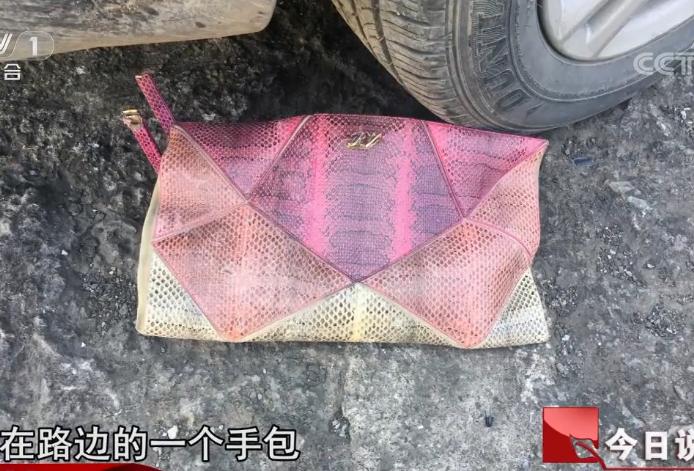 二手车压坏百万名表，合理合规天衣无缝，“巧合”成最大破绽