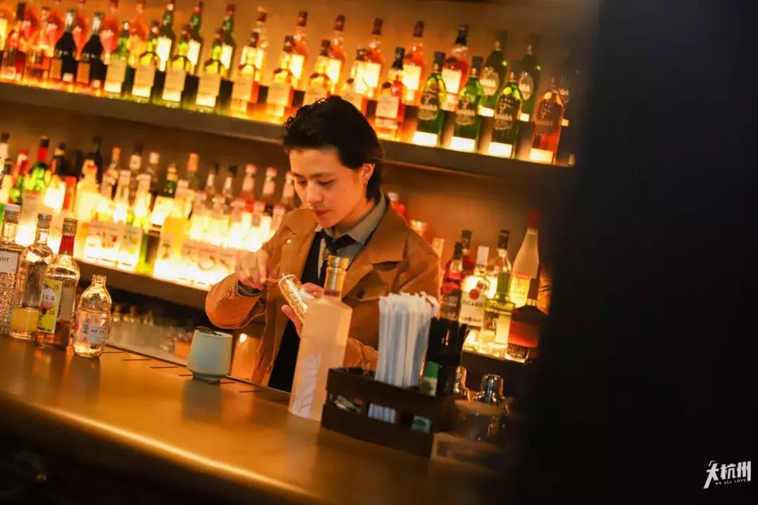 杭州头号买醉地标！这家硬核酒吧，凭什么登上国外头条？