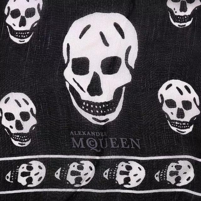 亚历山大麦昆风格,亚历山大麦昆年轻时