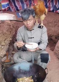 可爱搞笑图片可直接保存,搞笑图片现在的年轻妹纸真会玩啊