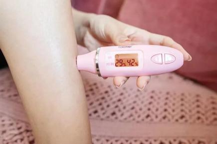 这条打*裤底**堪称裤子界小米,燃脂提臀还滋润身体,重点是自带磁疗