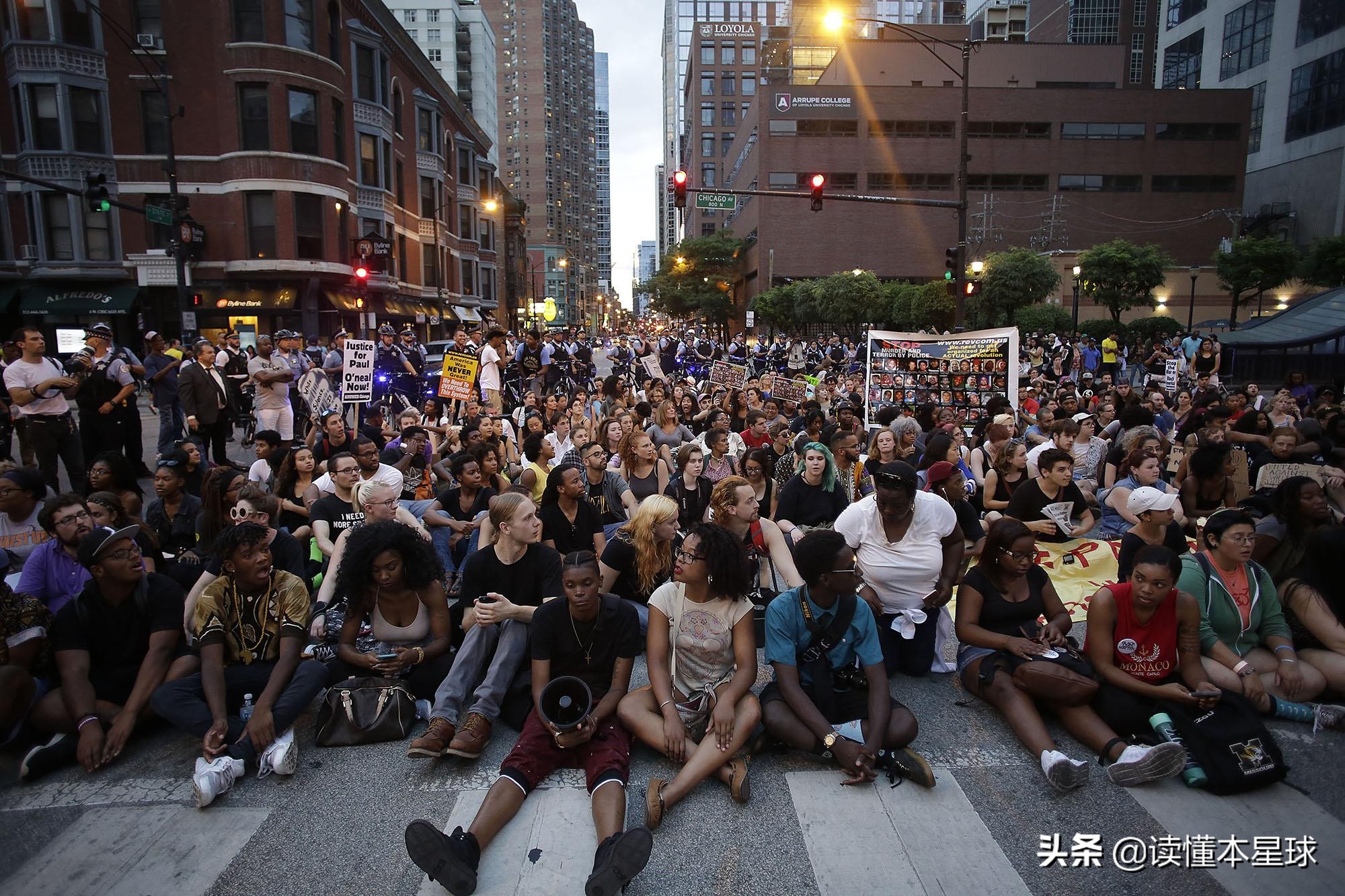 美国芝加哥最乱的地方是哪,美国黑帮之城芝加哥