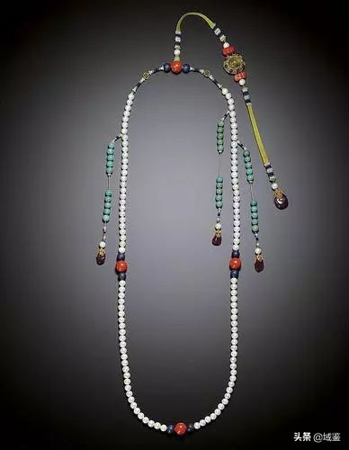 清朝皇室与朝珠,清朝皇帝的朝珠和108颗佛珠