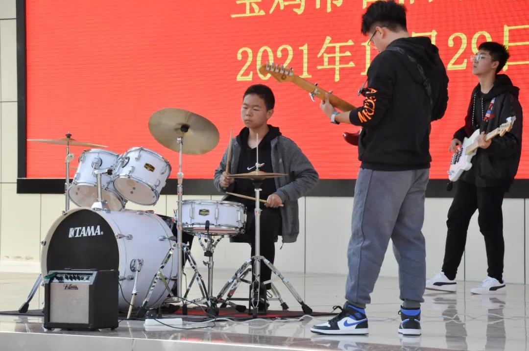 石油中学泸州,石油中学新疆