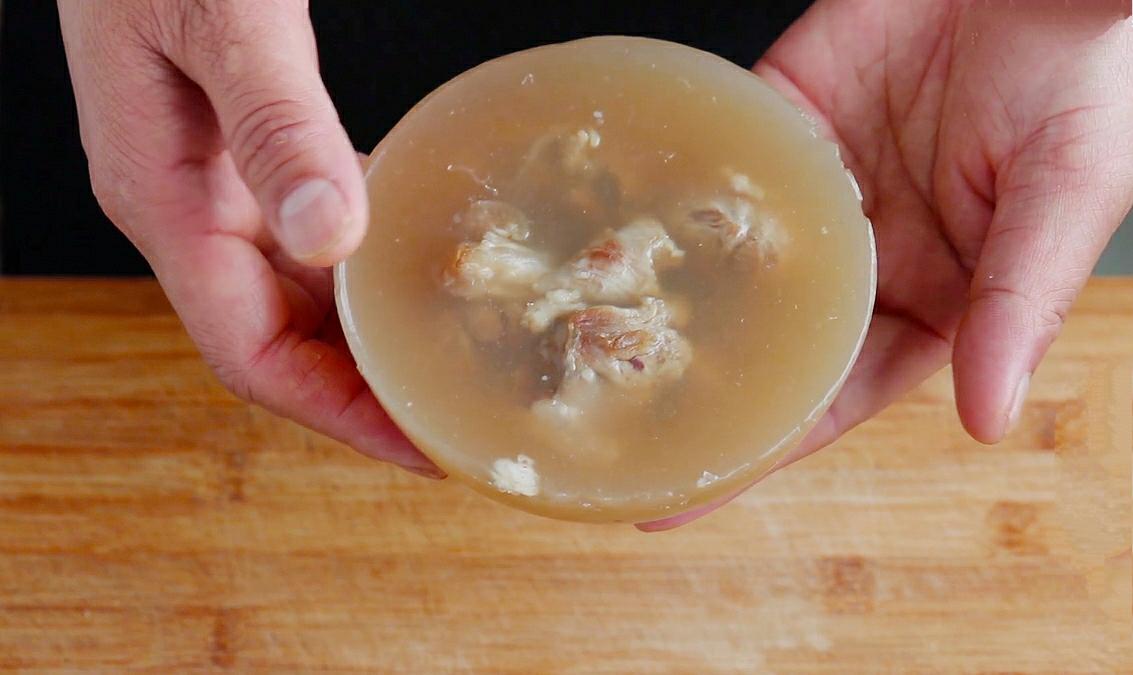 熬猪皮冻最好方法,熬猪皮冻用什么方法最好