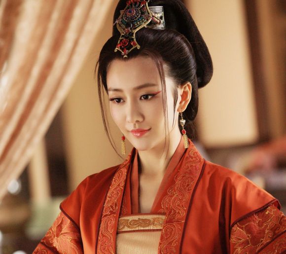 9.4分《琅琊榜》胡歌一直拒绝，王凯哭了多次，靳东为何不满意