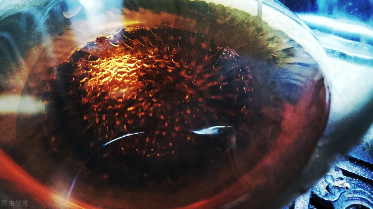 喝浓茶的危害会上火吗,喝浓茶伤肾伤胃有没有科学根据