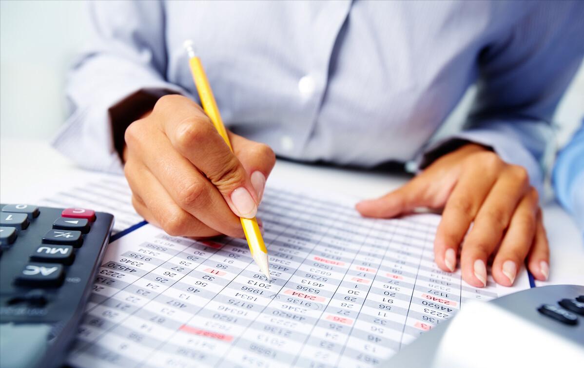 跟高人学学知识长见识,跟着高人学做人学做事的句子