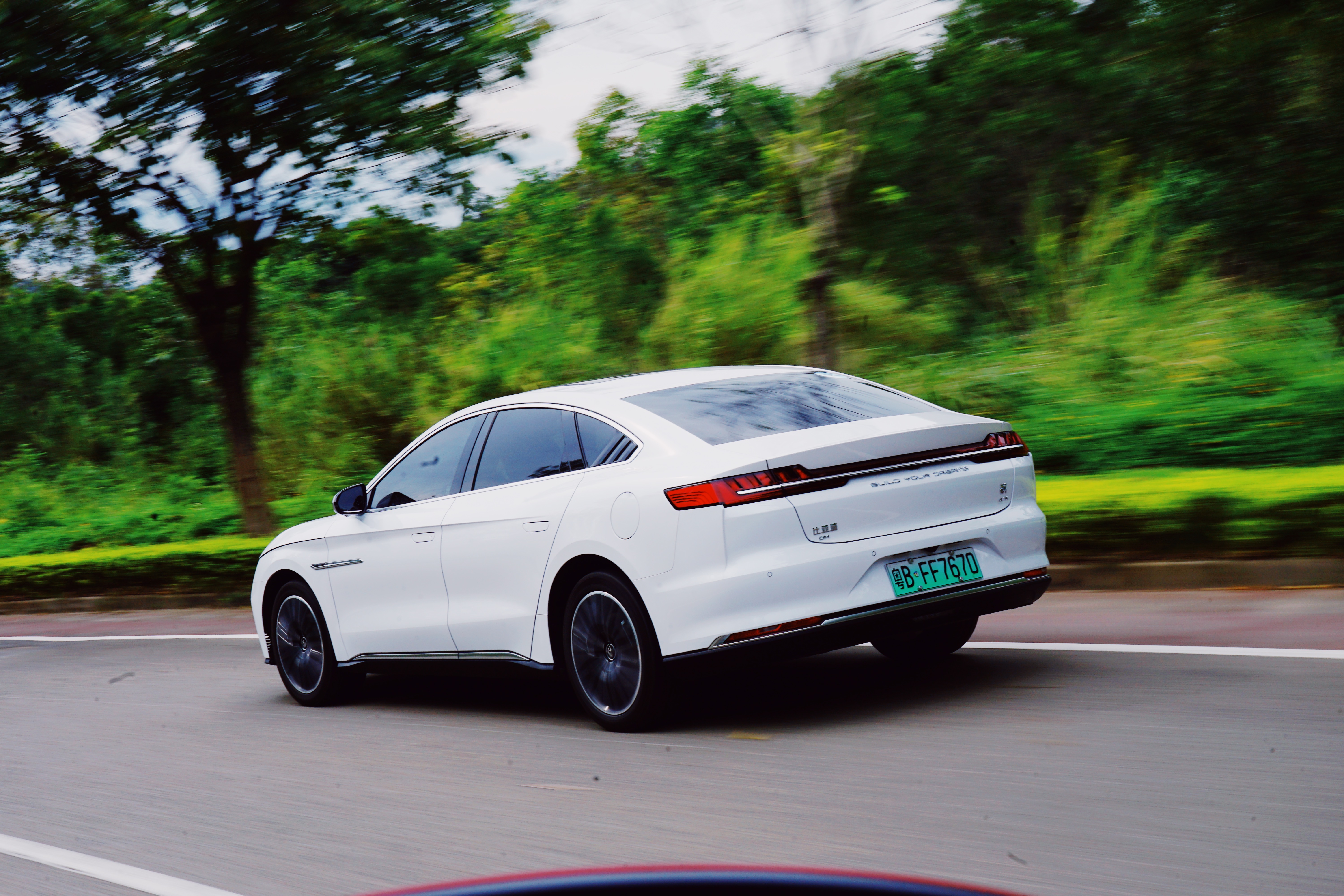 比亚迪汉dm深度试驾体验,比亚迪汉dm-p长途试驾