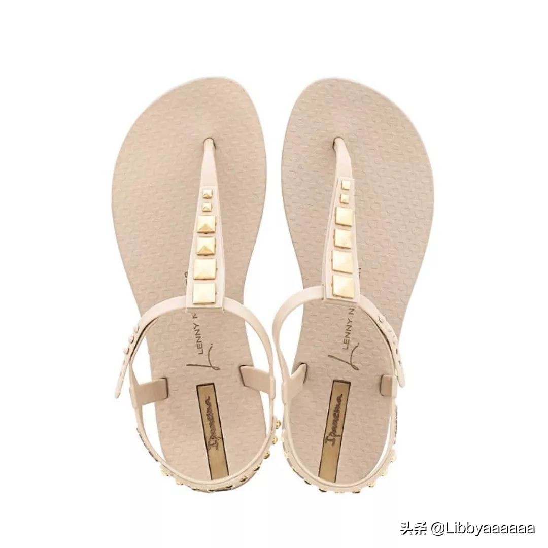 好物分享宝宝学步凉鞋,入手一双又软又舒服的凉鞋