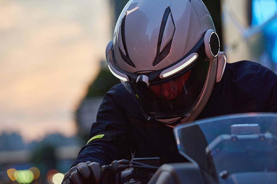 帅!HJC10A一体式头盔记录仪发布