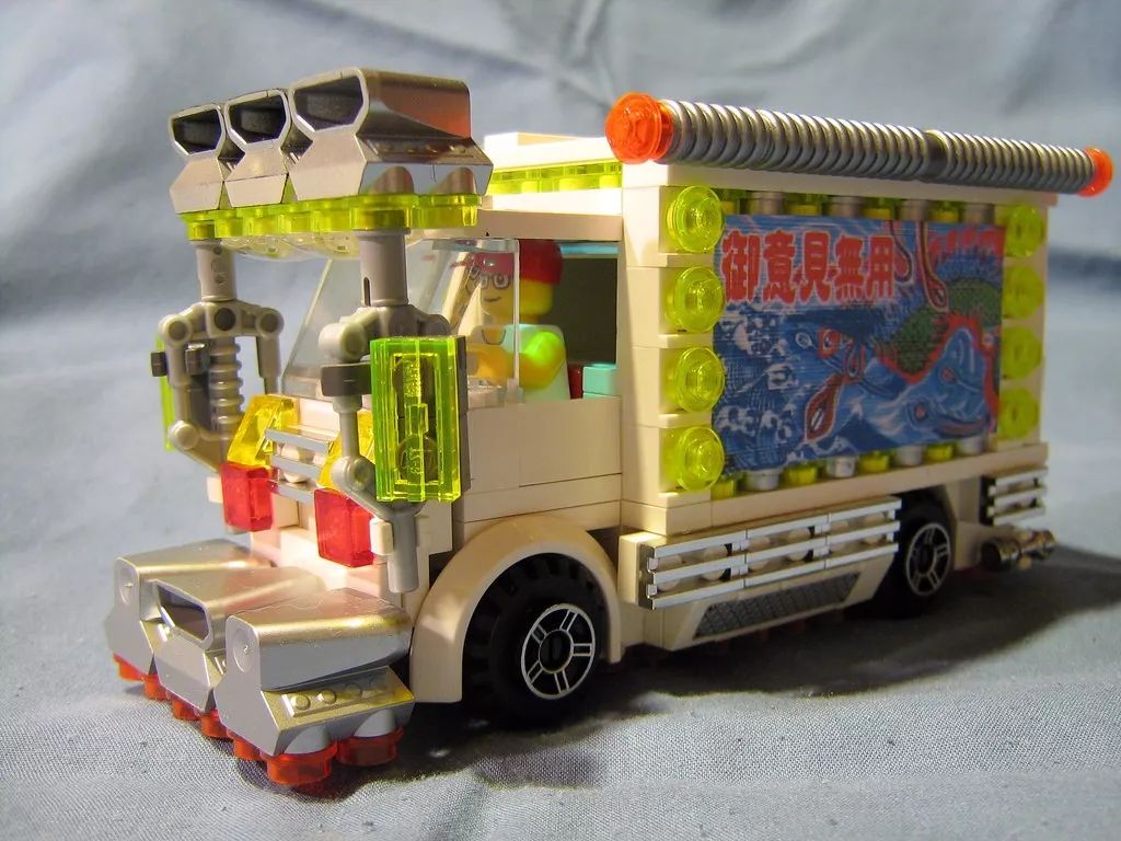 外国老哥拼乐高人,外国老哥玩乐高