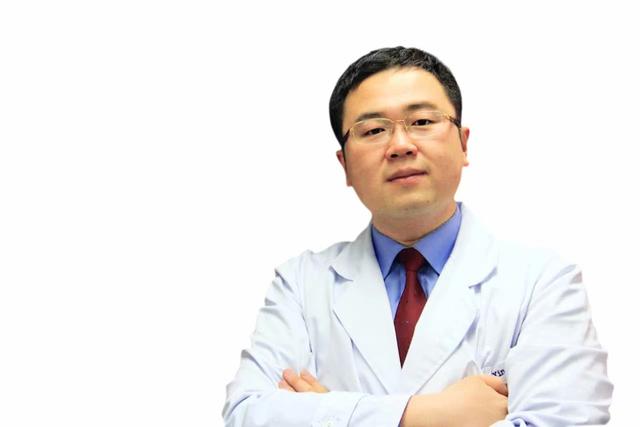 足球运动员为什么没有半月板,足球到底伤半月板吗