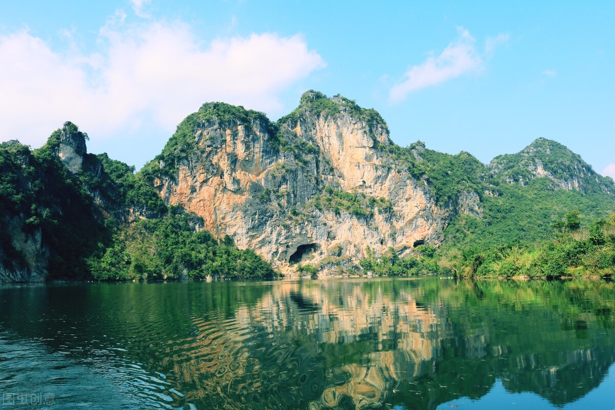 花山岩画景区有什么玩的,花山岩画旅游攻略