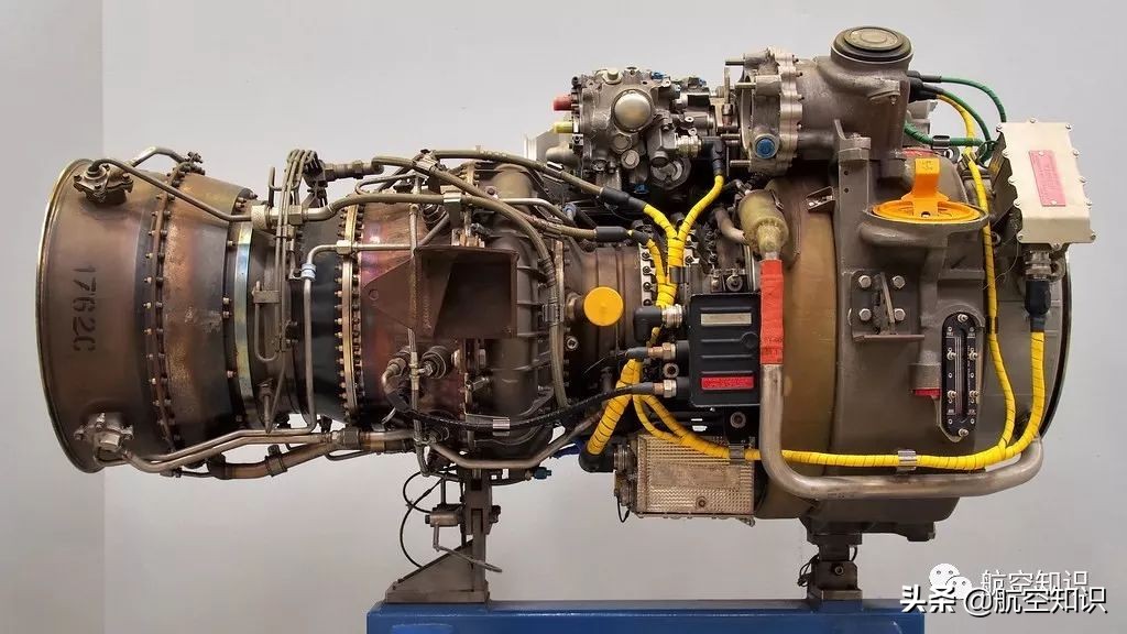 爱迪生发明了电灯泡的资料,爱迪生发明电灯泡的事迹