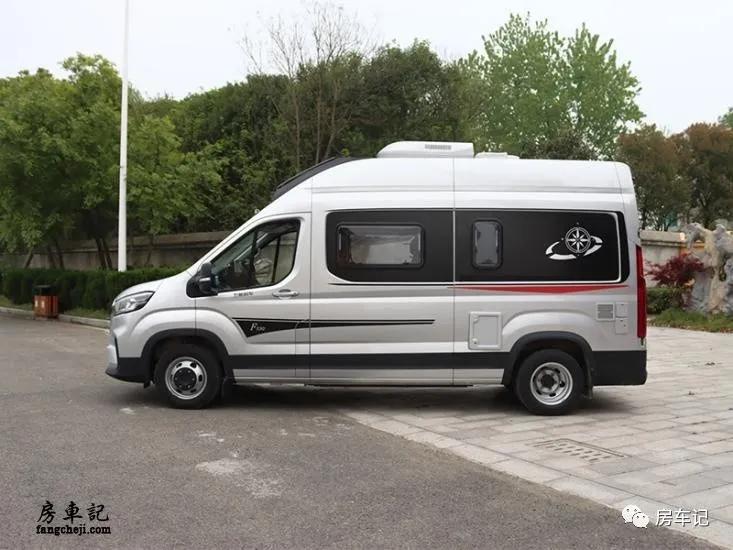 舒适实用，随心出游！卫航V590给您保姆车的大气和空间