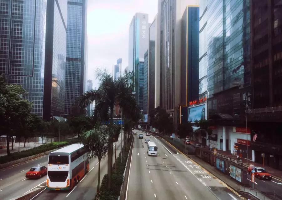 从来没见过如此冷清现场,从没见过如此空荡荡的长沙