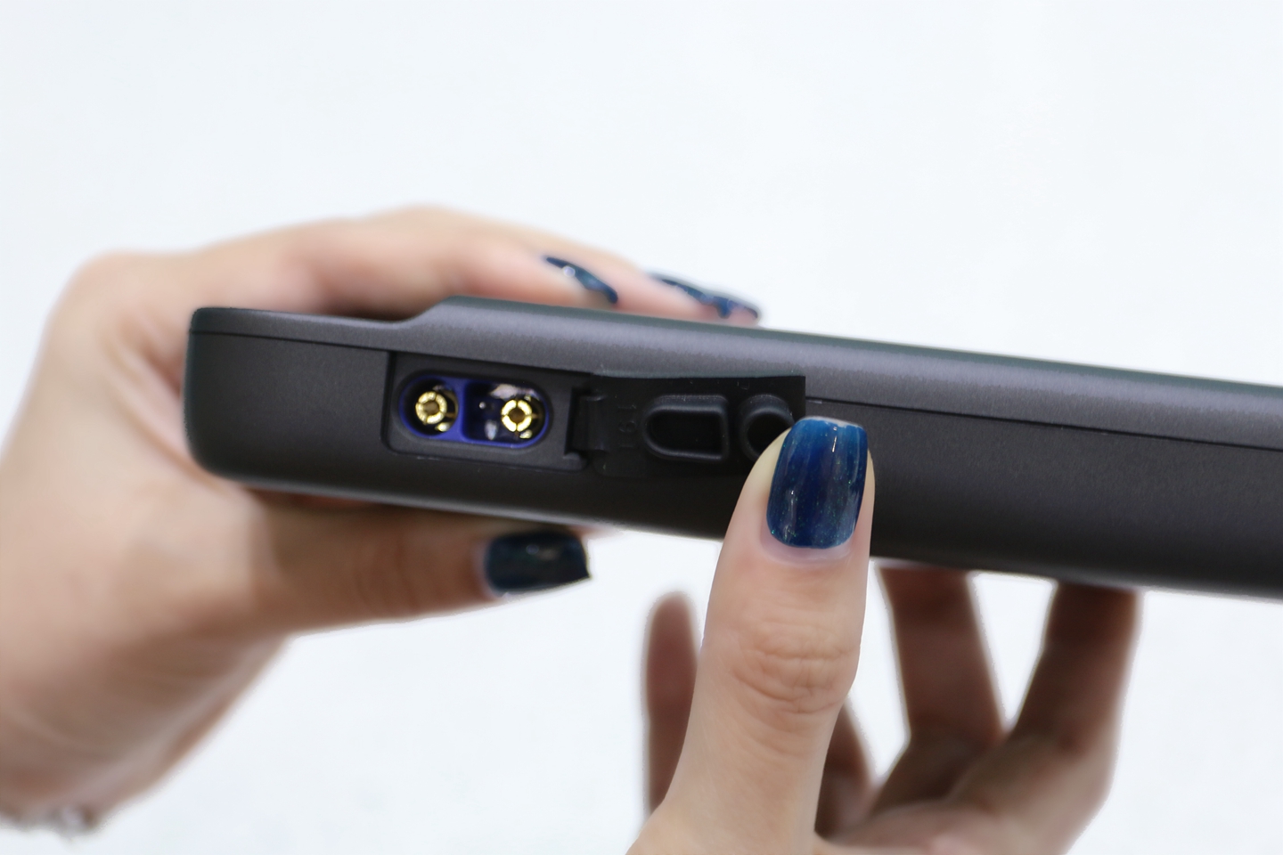 70迈汽车应急启动电源怎样用,新款70迈汽车应急启动电源