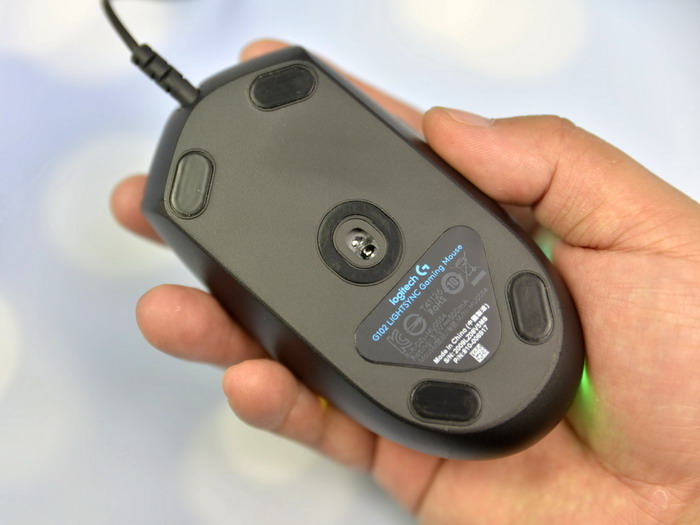 罗技g102打cf上下拖拽鼠标不均匀,玩cf罗技g102鼠标dpi调多少好