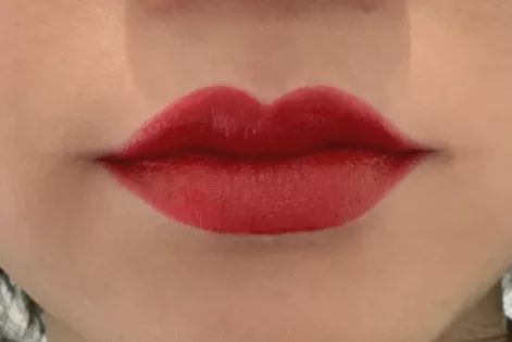 正红色的口红哪种最好用,无滤镜口红哪种好用女士