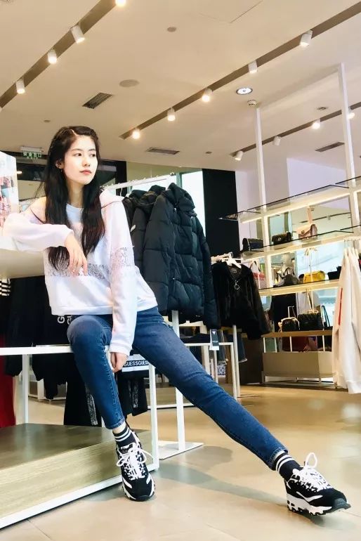 球场也是商场,球场是男人的战场