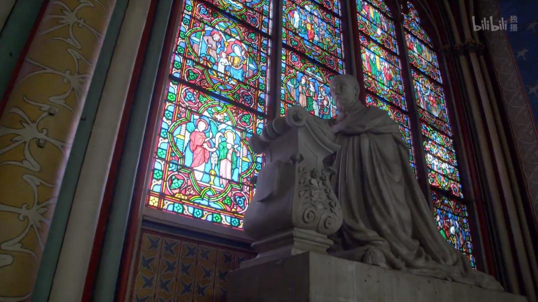 被大火烧毁的法国建筑,法国地标建筑着火