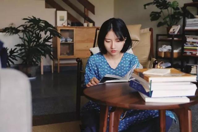 不当环球小姐，她跑到深山，种菜、调香，过上佛系人生